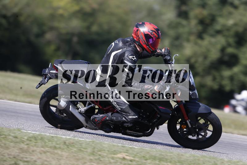 Archiv-2025/49 26.08.2025 Cornu Master School ADR/gruen-vert/71